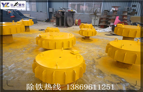 除鐵器廠(chǎng)家提醒您：皮帶除鐵器在運行過(guò)程中禁止隨便調動(dòng)