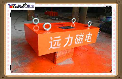 永磁除鐵器，遼寧rcyd懸掛式永磁除鐵器知識參數_內部磁塊安裝方法_遼寧rcyd懸掛式永磁除鐵器型號價(jià)格